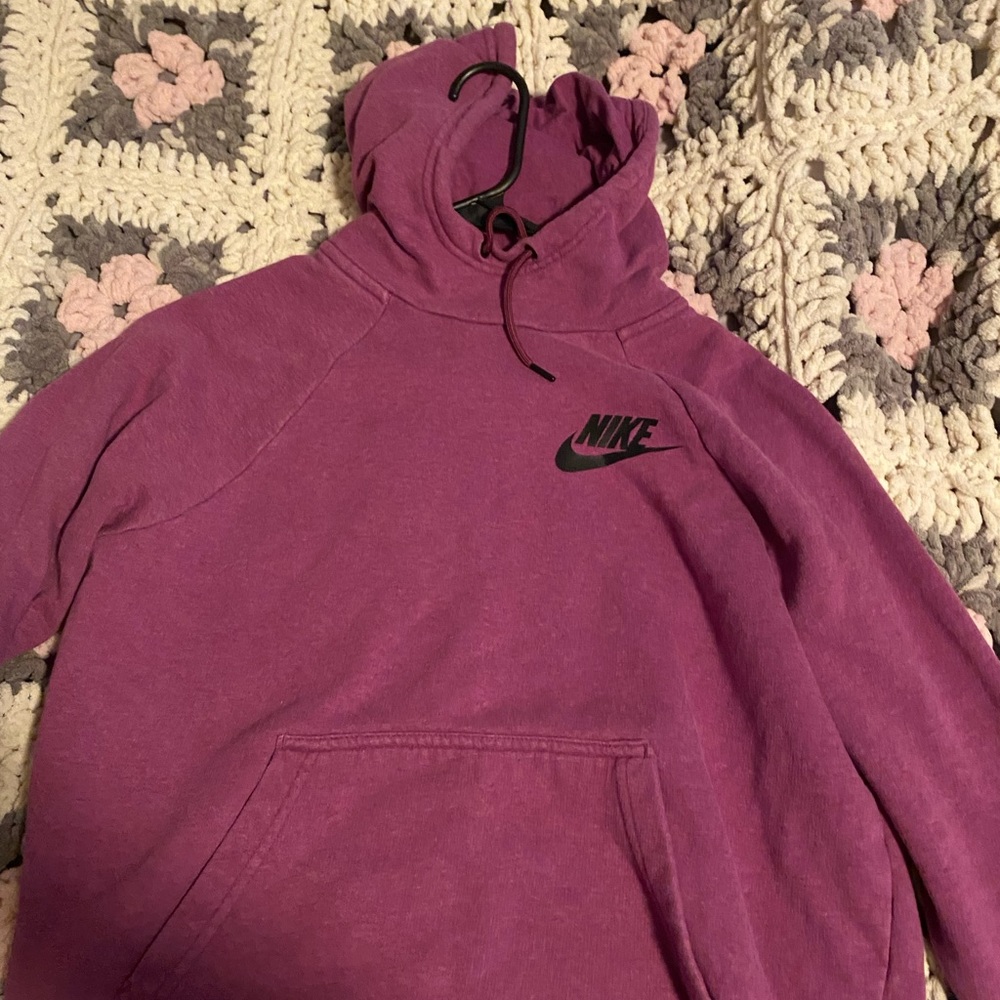 Nike sweatshirt purple